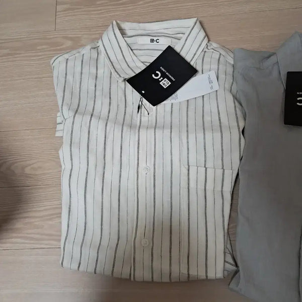 [BUNJANG] Uniqlo C Premium Linen Oversized Shirt / 유니클로 C  프리미엄 리넨 오버사이즈 셔츠 가격인하 새상품