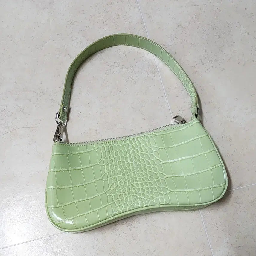 [BUNJANG] JW PEI Eva Shoulder Bag Green Sage / JW PEI 제이더블유 페이 에바숄더백