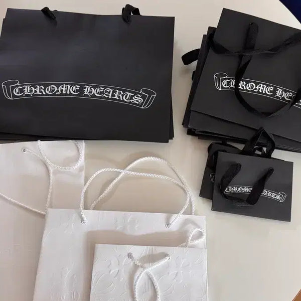[BUNJANG] Chrome Hearts Shopping Bags (Black & White) / 크롬하츠 쇼핑백