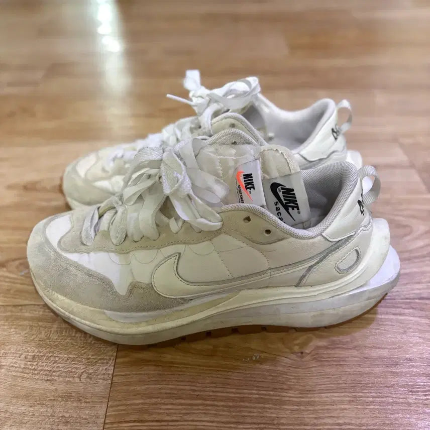 [BUNJANG] Nike x Sacai Vaporwaffle White (245) / 나이키x사카이 베이퍼와플 화이트 245