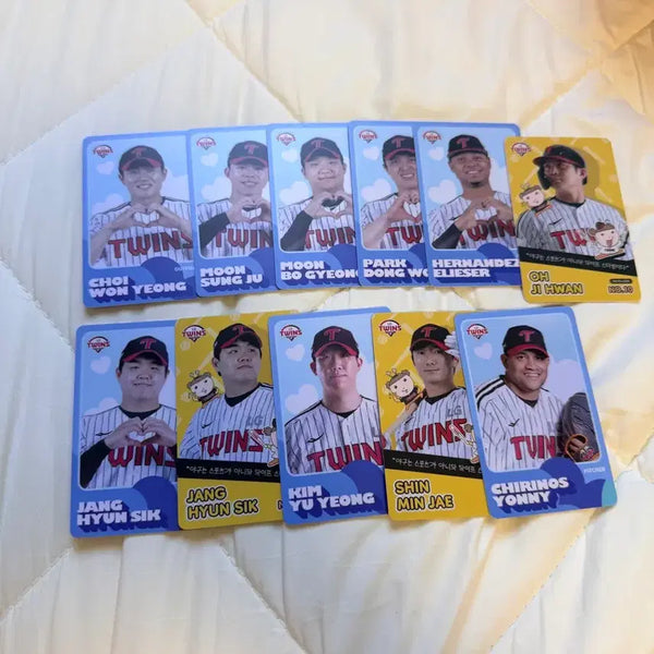 [BUNJANG] LG Twins Baseball Team Photocard / 엘지트윈스 포카 각페이지 당 8천원