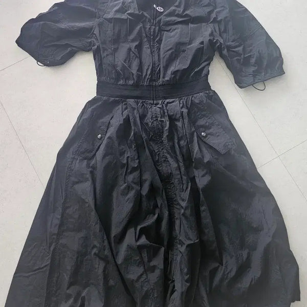 [BUNJANG] ZUKU Crinkly Summer Dress Black / 주크 바스락원피스