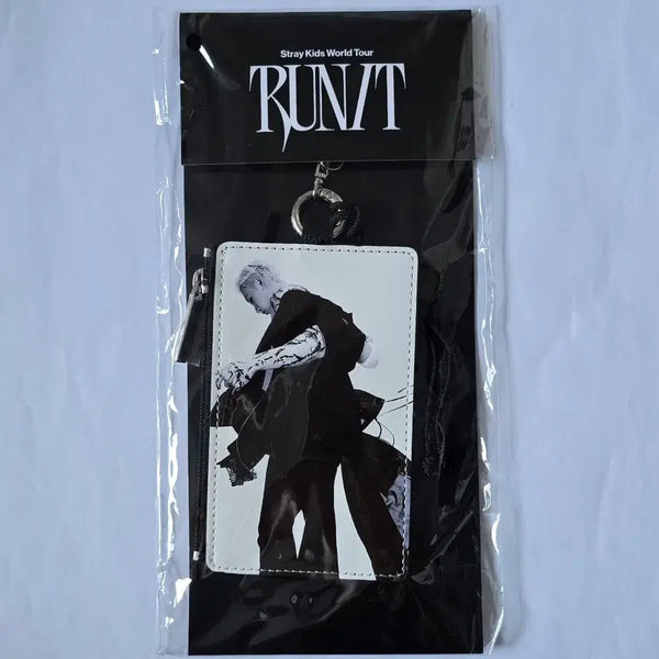 [BUNJANG] Stray Kids Run 2: Learnt It Card Holder Keyring Bang Chan Photocard Holder / 스키즈 런잇 카드 홀더 키링 방찬 미개봉 새상품