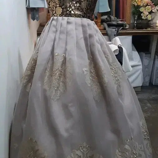 [BUNJANG] Korean Traditional Skirt (Hanbok Skirt) / 한복 치마 ( 66~88)