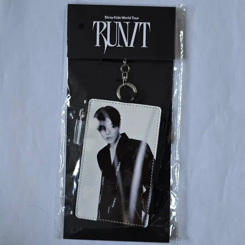 [BUNJANG] Stray Kids Unlock Unlock: Go! Unlock Minho Photocard Holder Keyring / 스키즈 런잇 카드 홀더 키링 승민 미개봉 새상품