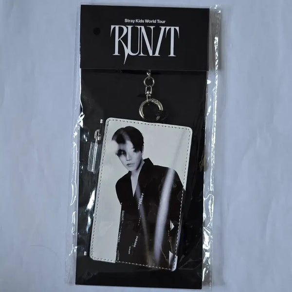 [BUNJANG] Stray Kids Unlock Unlock: Go! Unlock Minho Photocard Holder Keyring / 스키즈 런잇 카드 홀더 키링 승민 미개봉 새상품