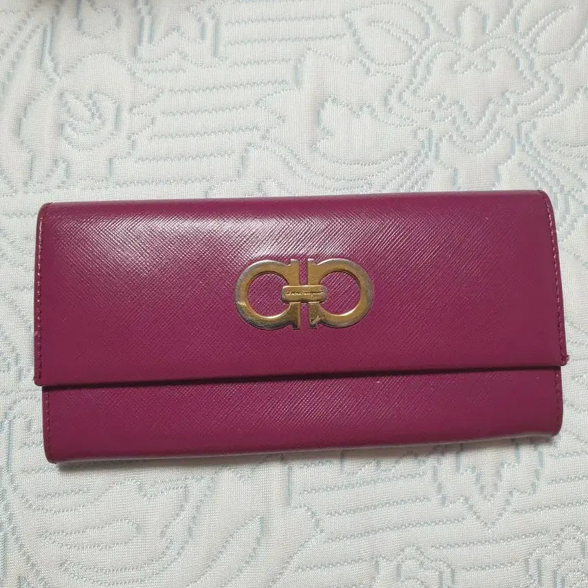 [BUNJANG] Salvatore Ferragamo Gancini Long Wallet / 페라가모 간치니 여성 장지갑