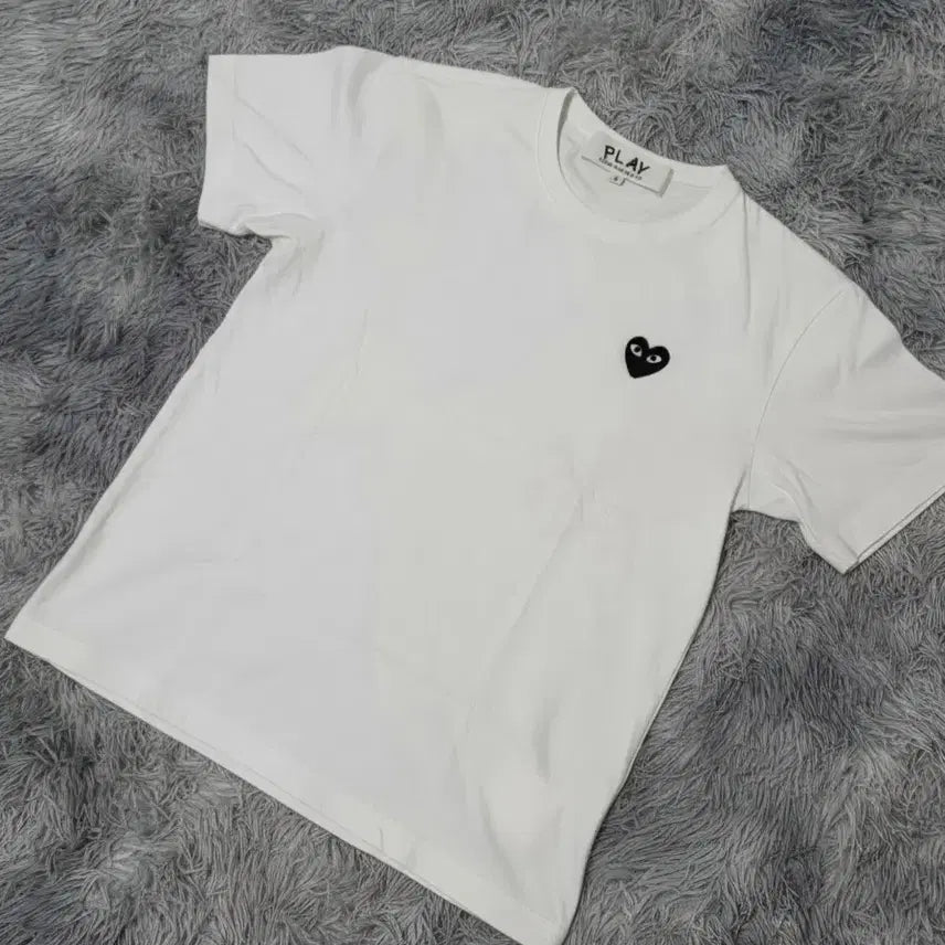 [BUNJANG] Comme des Garçons Short Sleeve T-Shirt (Size L, Authentic) / 꼼대가르송 반팔티 L 정품