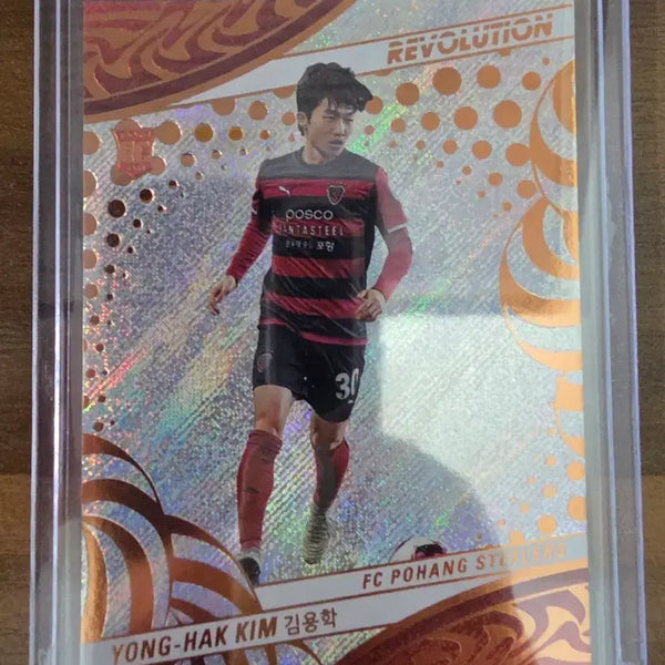 [BUNJANG] 2026 Panini Revolution K League Soccer Card - Pohang Steelers Kim Yong-hak (Rookie Base) / 2026 파니니 레볼루션 K리그 축구카드 포항 김용학 (루키 베이스)