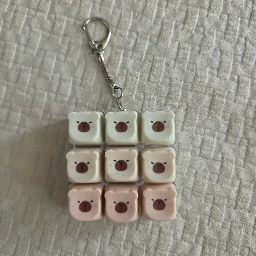 [BUNJANG] Capybara LED 9-Keycap Keyring / 카피바라 LED 9구 키캡 키링