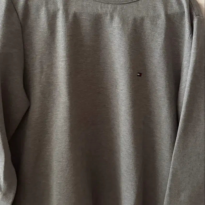 [BUNJANG] Tommy Hilfiger Sweatshirt / 타미힐피거 맨투맨  m 싸게 팔아요!!!!