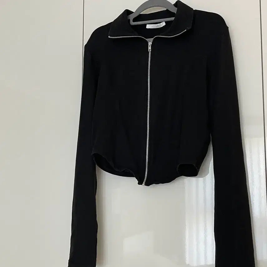 [BUNJANG] Zara Cropped Zipper Sweatshirt Jacket / 자라 크롭 지퍼 스웨트 셔츠 / 쟈켓