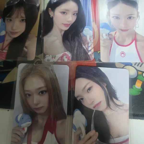 [BUNJANG] fromis_9 Makestar Pool Photocards Set / 프로미스나인 메이크스타 물놀이 포카셋
