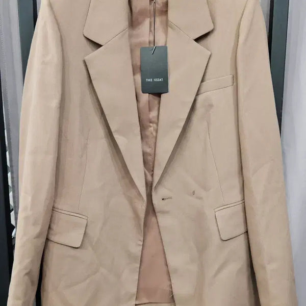 [BUNJANG] THE IZZAT Single Button Blazer Jacket (Beige, Size 66) / [택달린새상품]더아이잗(THE IZZAT) 루즈핏 원버튼 자켓 베이지 66