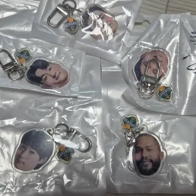 [BUNJANG] Gangwon FC Player Acrylic Keychain 5-Piece Set / 강원FC 선수 아크릴 키링 5종 일괄판매