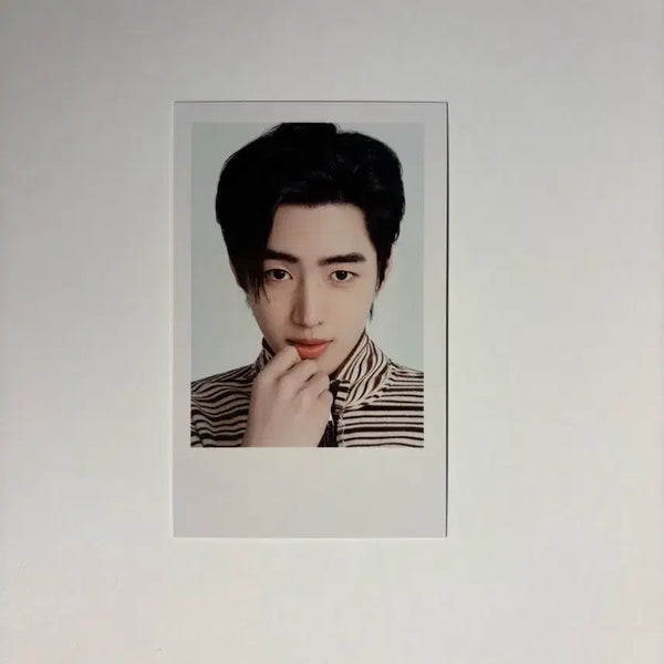 [BUNJANG] ENHYPEN Sunghoon TOWER RECORDS Polaroid Photocard / 엔하이픈 성훈 YOI 요이 타워레코드 폴라로이드