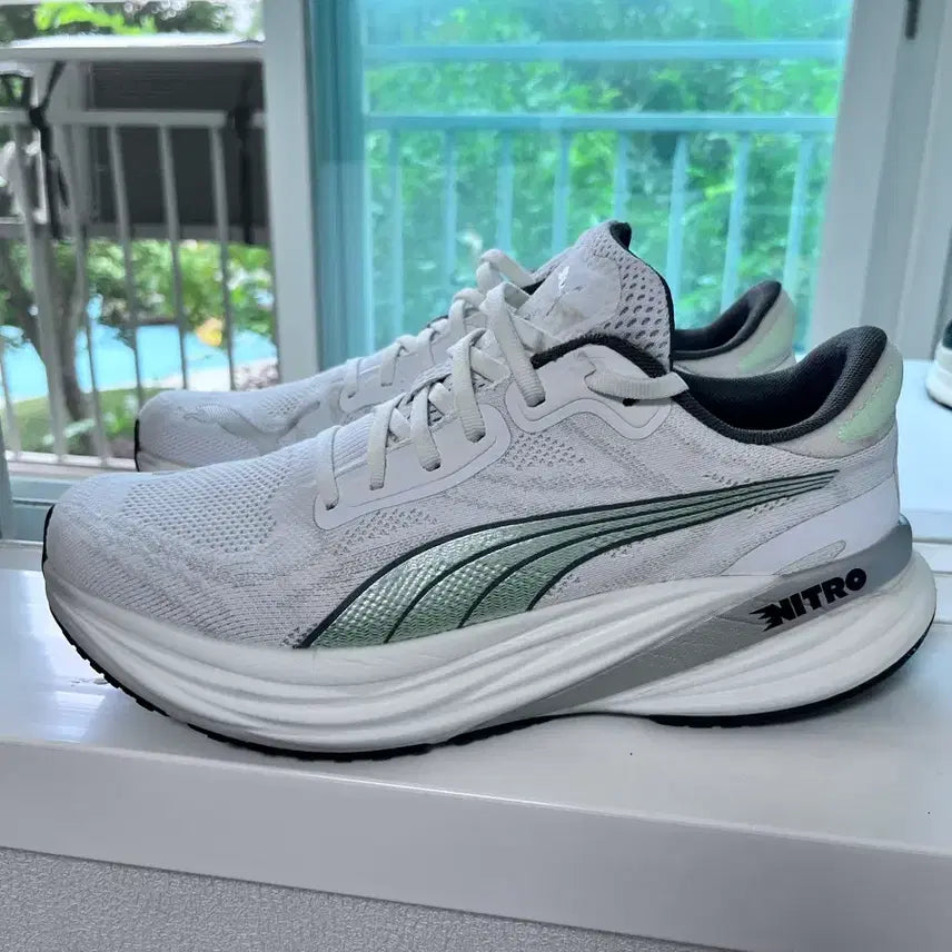 [BUNJANG] Puma Magnify Nitro 2 White Green Running Shoes / [280] 푸마 매그니파이 나이트로 2