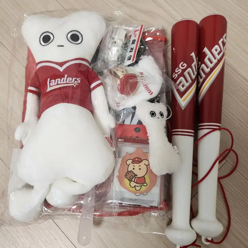 [BUNJANG] SSG Landers "Water Festival" Bundle Set / ssg 랜더스 쓱 굿즈일괄 양도 배티인형 깜자 카드 부채 워터페스티벌 가챠 등