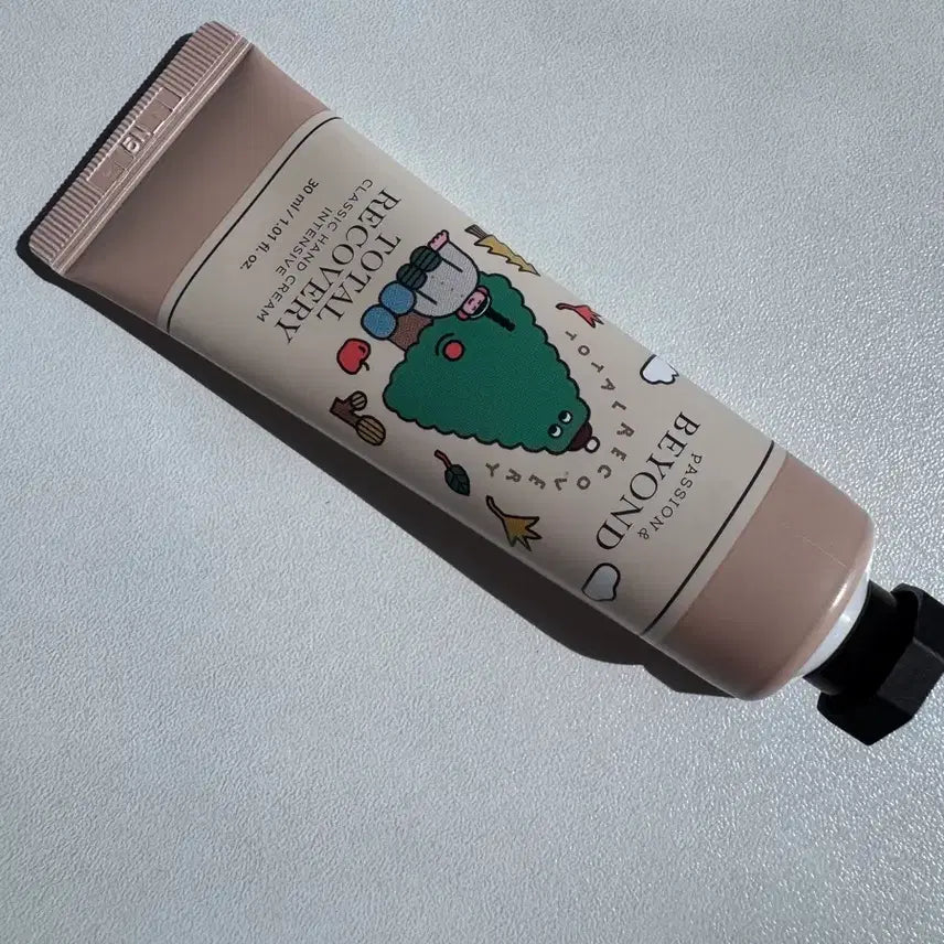 [BUNJANG] Fashion & Beyond Total Recovery Classic Hand Cream 30ml / 패션앤비욘드 토탈 리커버리 클래식 핸드크림 30ml