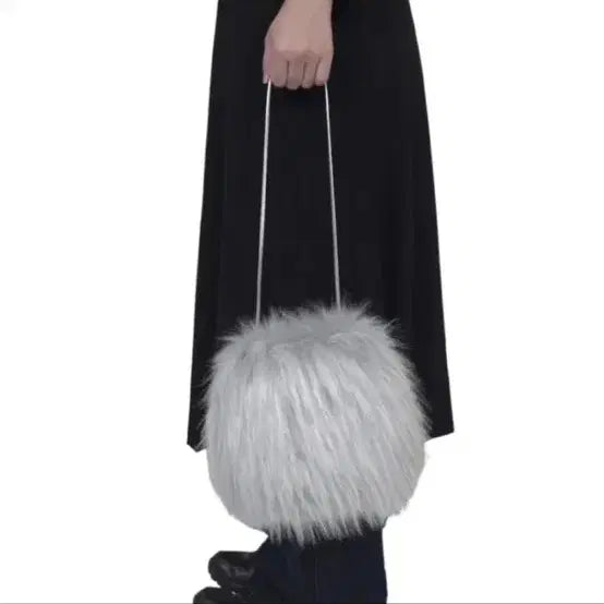 [BUNJANG] Canary Exclusive Fur Silver Bag / 카나리 퍼 실버 백