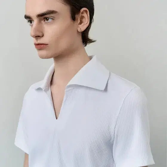 [BUNJANG] Courber V-Neck Polo T-Shirt / [배송비포함]쿠르베 브이넥 폴로