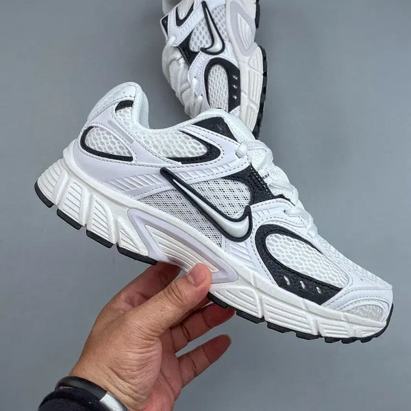 [BUNJANG] Nike White Black Retro Running Shoes 270mm / 나이키 화이트 블랙 조합 레트로 런닝화 가벼운 착화감 데일리 슈즈270mm