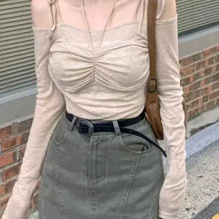 [BUNJANG] Shirring Off-Shoulder Long-Sleeve T-Shirt / T88 셔링 오프숄더 티셔츠
