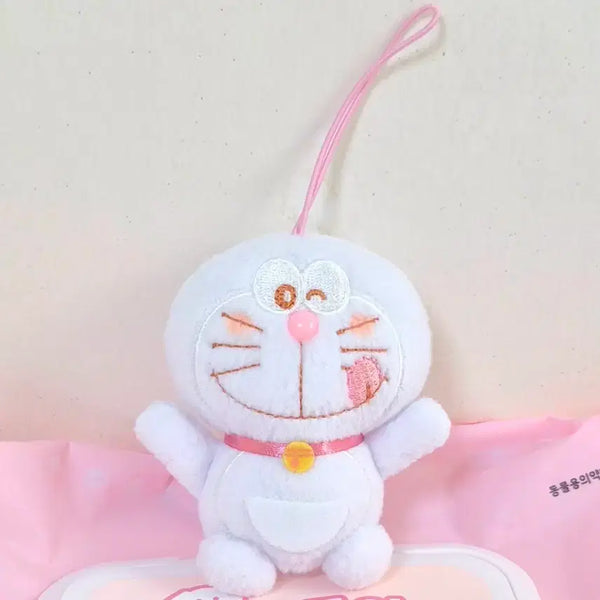 [BUNJANG] Doraemon White & Pink Mascot Keychain / 고전 빈티지 애니 만화 도라에몽 화이트 핑크 마스코트 똥인형 키링