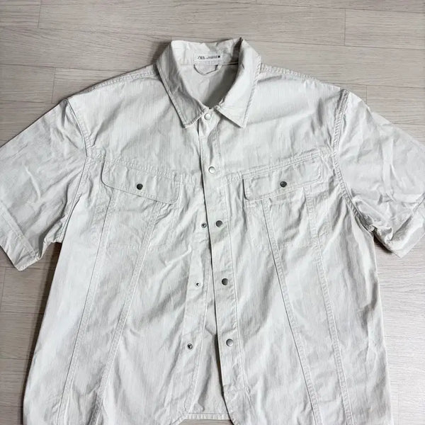 [BUNJANG] Zara White Denim Short-Sleeve Shirt / 자라 흰색 데님 셔츠