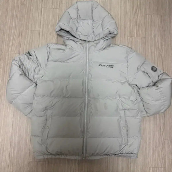 [BUNJANG] Discovery Expedition Light Grey Short Padded Jacket / 디스커버리 숏패딩 라이트 그레이