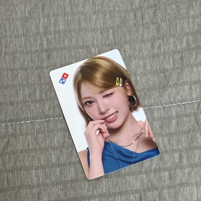 [BUNJANG] Domino's Pizza Mei Photocard / 도미노피자 메이 포카