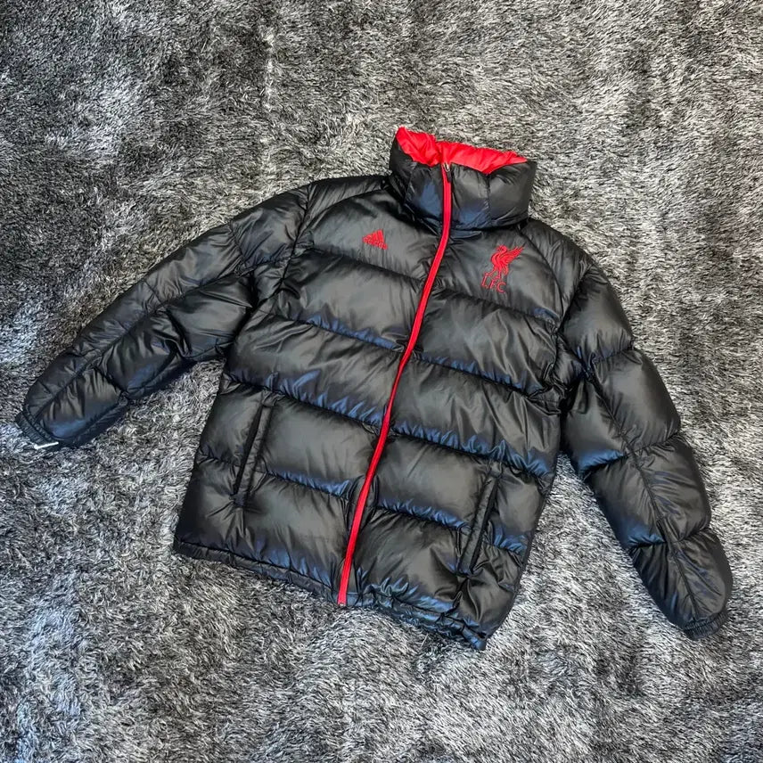 [BUNJANG] Adidas Liverpool L.F.C. Goose Down Puffer Jacket / 아디다스 리버풀 L.F.C 구스다운 패딩 (110)