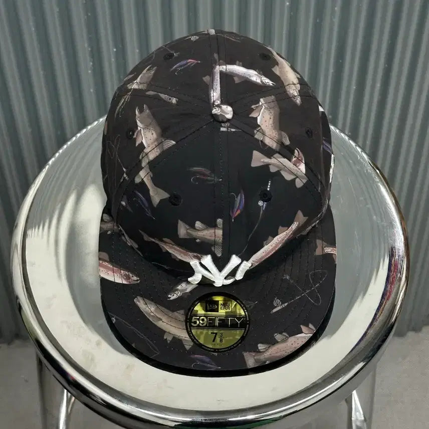 [BUNJANG] New Era 59FIFTY MLB Fish Pattern Fitted Cap / [7 3/8] 뉴에라 NEW ERA 59FIFTY MLB 피쉬 패턴 피티드 캡