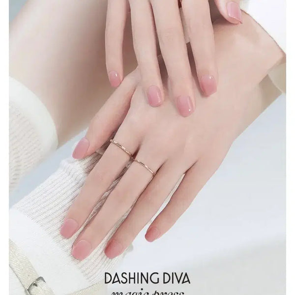 [BUNJANG] Dashing Diva Nail Tips Bear Pink + Essential French Set / 데싱디바 네일팁 베어핑크 +에센셜 프렌치