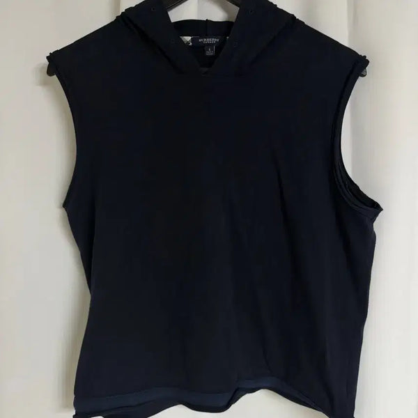 [BUNJANG] Burberry Sleeveless Hoodie T-Shirt / 버버리 후드 슬리브리스