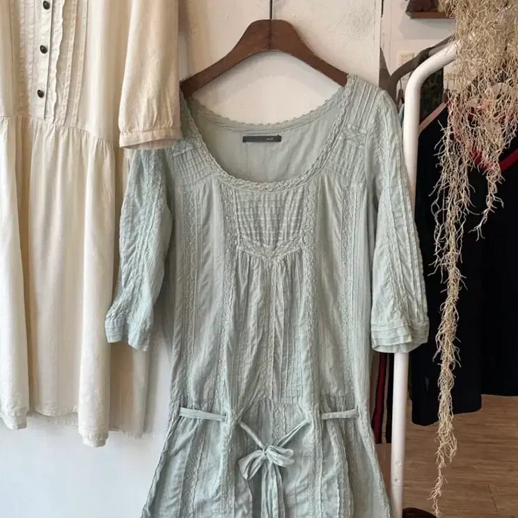 [BUNJANG] Chabo Vintage Mint Lace Dress / 챠보 빈티지 민트 원피스