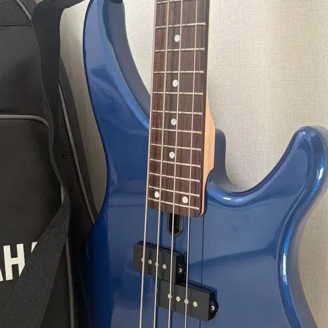 [BUNJANG] Yamaha TRBX174 Bass Guitar (Dark Blue) / 야마하 TRBX174 입문 베이스 판매합니다