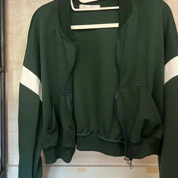 [BUNJANG] Windy Bomber Crop Jacket / 바람지 보머 크롭 자켓