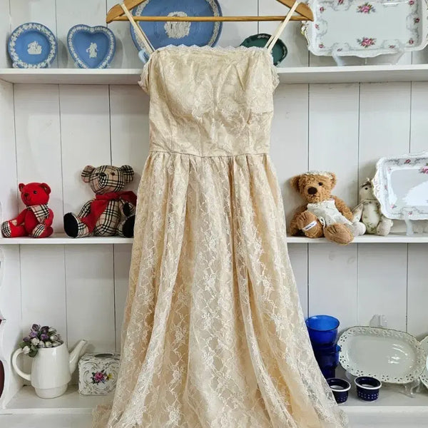 [BUNJANG] Flower Lace Long Dress / 플라워 레이스 원피스