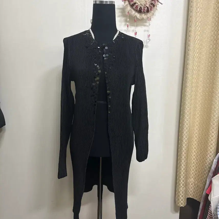 [BUNJANG] Specchio Sequin Embellished Pleated Long Cardigan/Jacket / Specchio수입 스피치오 스팽글 장식 플리츠 롱가디건/자켓