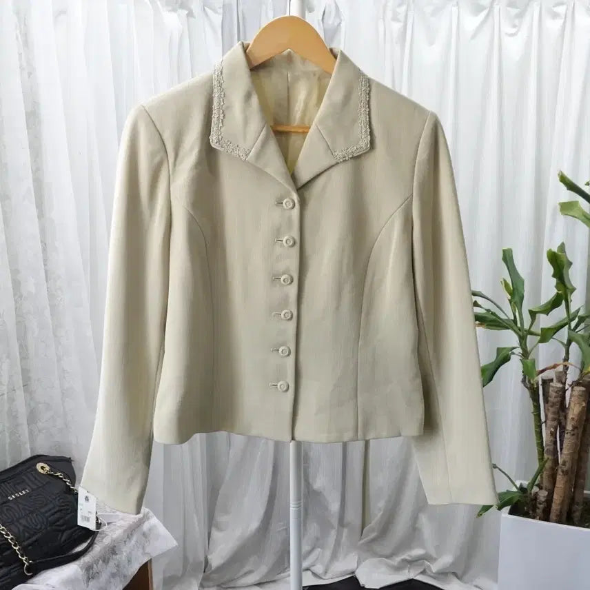 [BUNJANG] Vintage Lace Collar Light Khaki Beige Jacket / 빈티지 레이스카라 연카키 베이지 자켓 2279