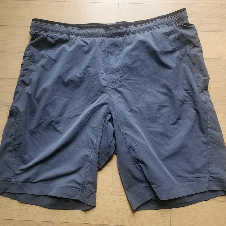 [BUNJANG] Arc'teryx RhoBan Shorts Grey / 아크테릭스 노반 쇼츠