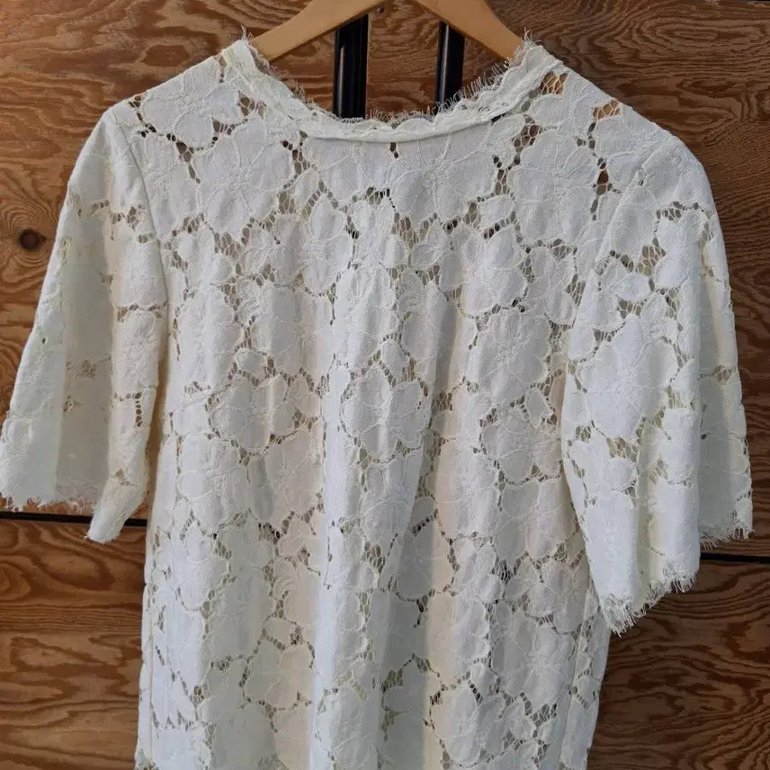 [BUNJANG] Time Ivory Lace Blouse / 타임 아이보리 레이스 블라우스