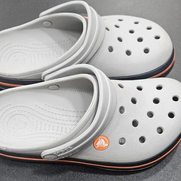 [BUNJANG] Crocs Crocband Clog Light Grey Navy (W6 / 230mm) / 크록스 크록밴드 클로그 라이트그레이 네이비 (230 / W6)