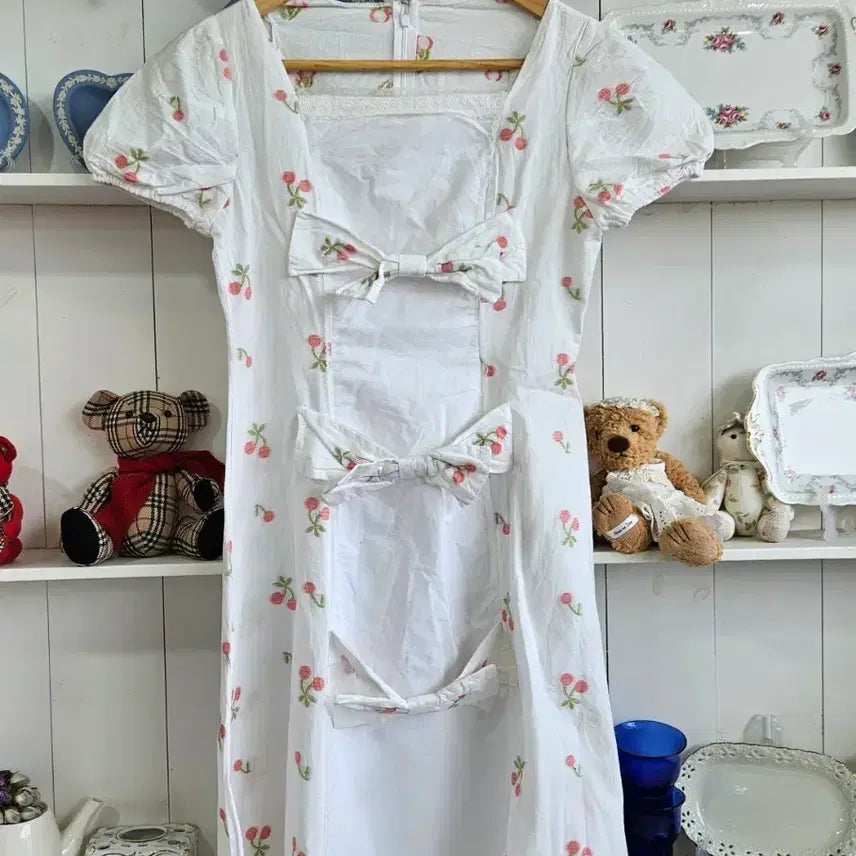 [BUNJANG] Cherry Ribbon Cotton Dress / 체리 리본 코튼 원피스