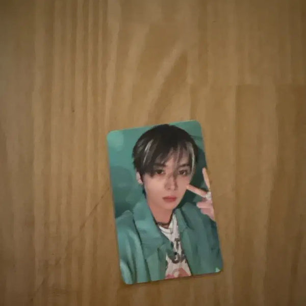 [BUNJANG] Stray Kids Lee Know THIS & THAT Version Photocard / 디스앤댓 this & that  & 버전 스키즈 스트레이키즈 리노