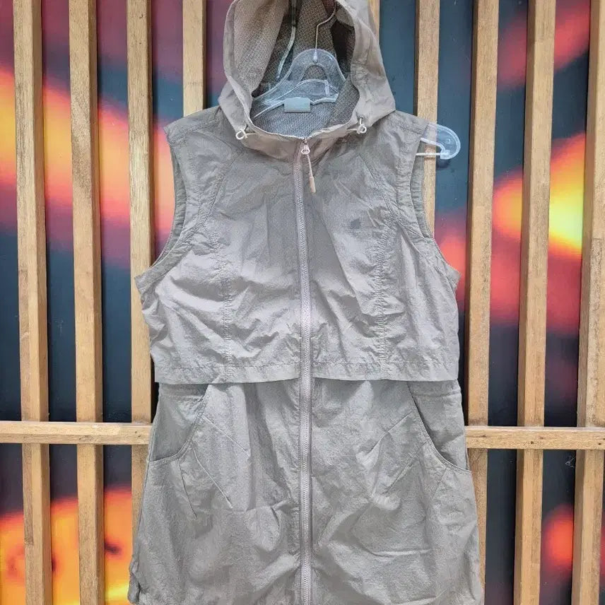 [BUNJANG] Lafuma Women's Vest Size 95 / 라푸마 조끼95
