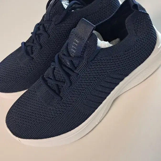 [BUNJANG] Elle Women's Sneakers Size 240 / 엘르 여자 운동화 240사이즈 새상품 판매합니다!