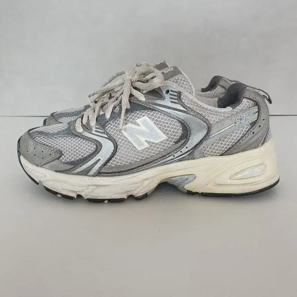 [BUNJANG] New Balance 530 Vintage Grey Matter (245) / 뉴발란스 530 빈티지 그레이 매터 (245)