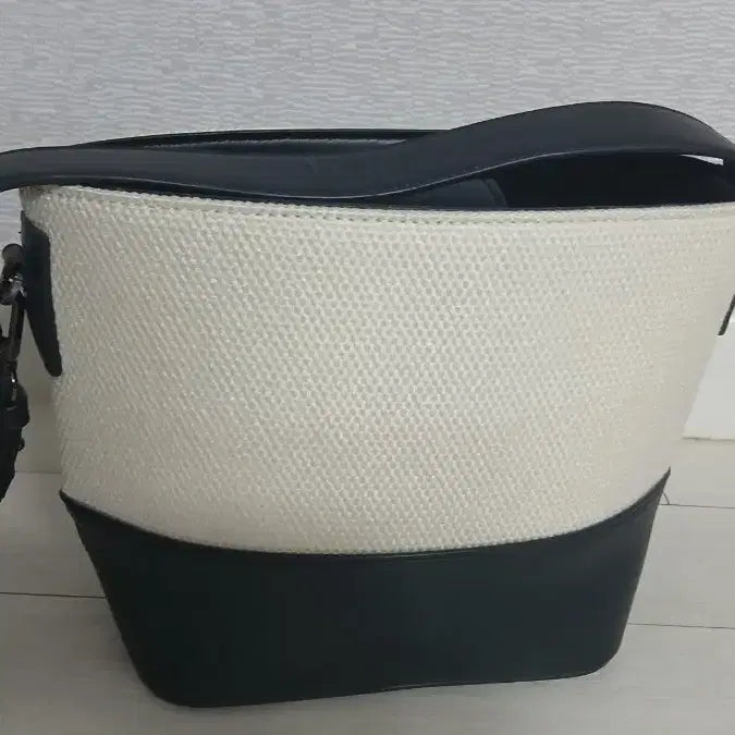 [BUNJANG] Canvas Leather Mix Bucket Bag / 캔버스 버킷백(새상품)